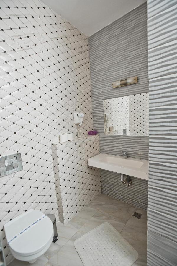 Evergreen Hotel Amara