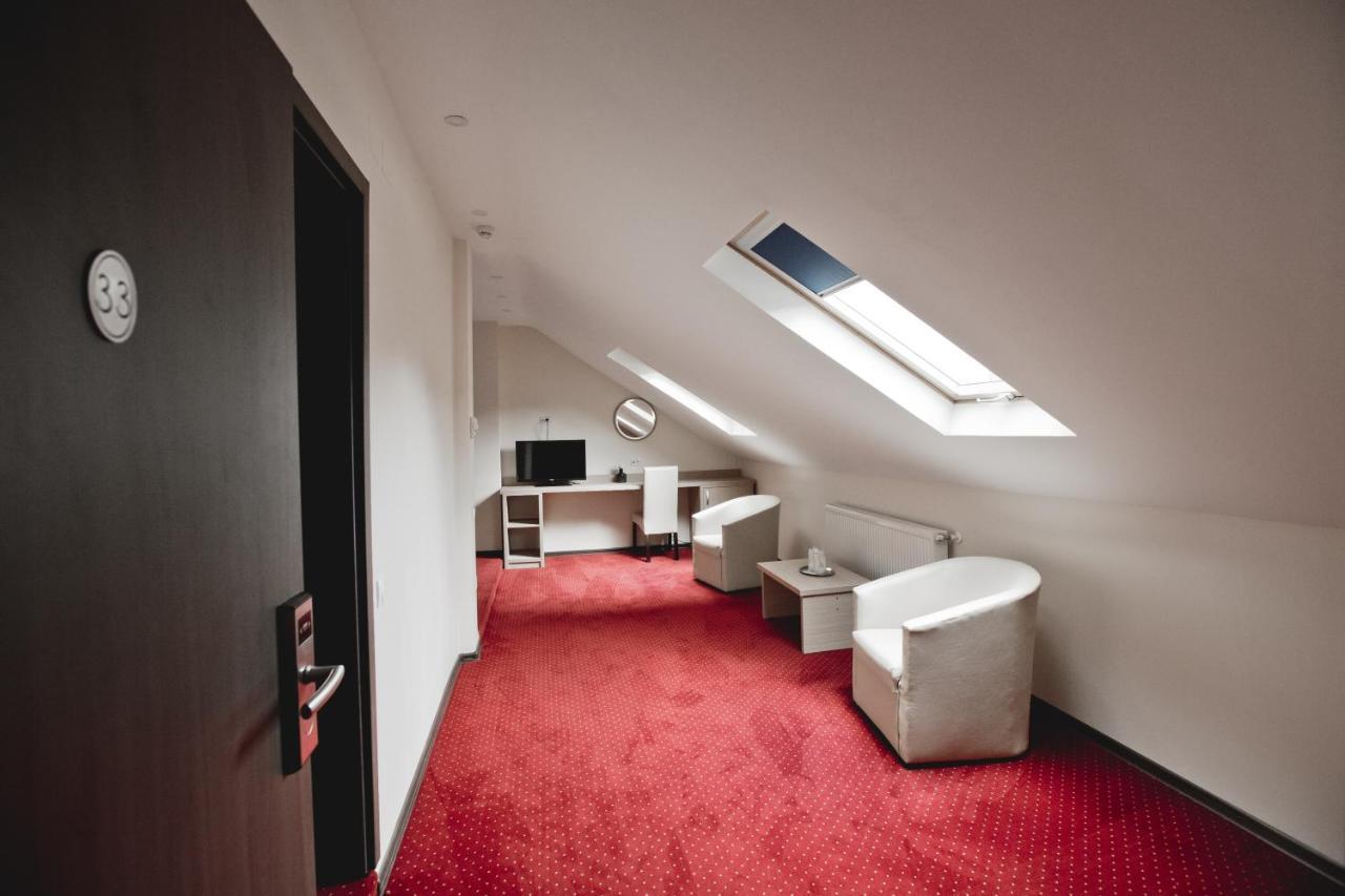 Evergreen Hotel Amara