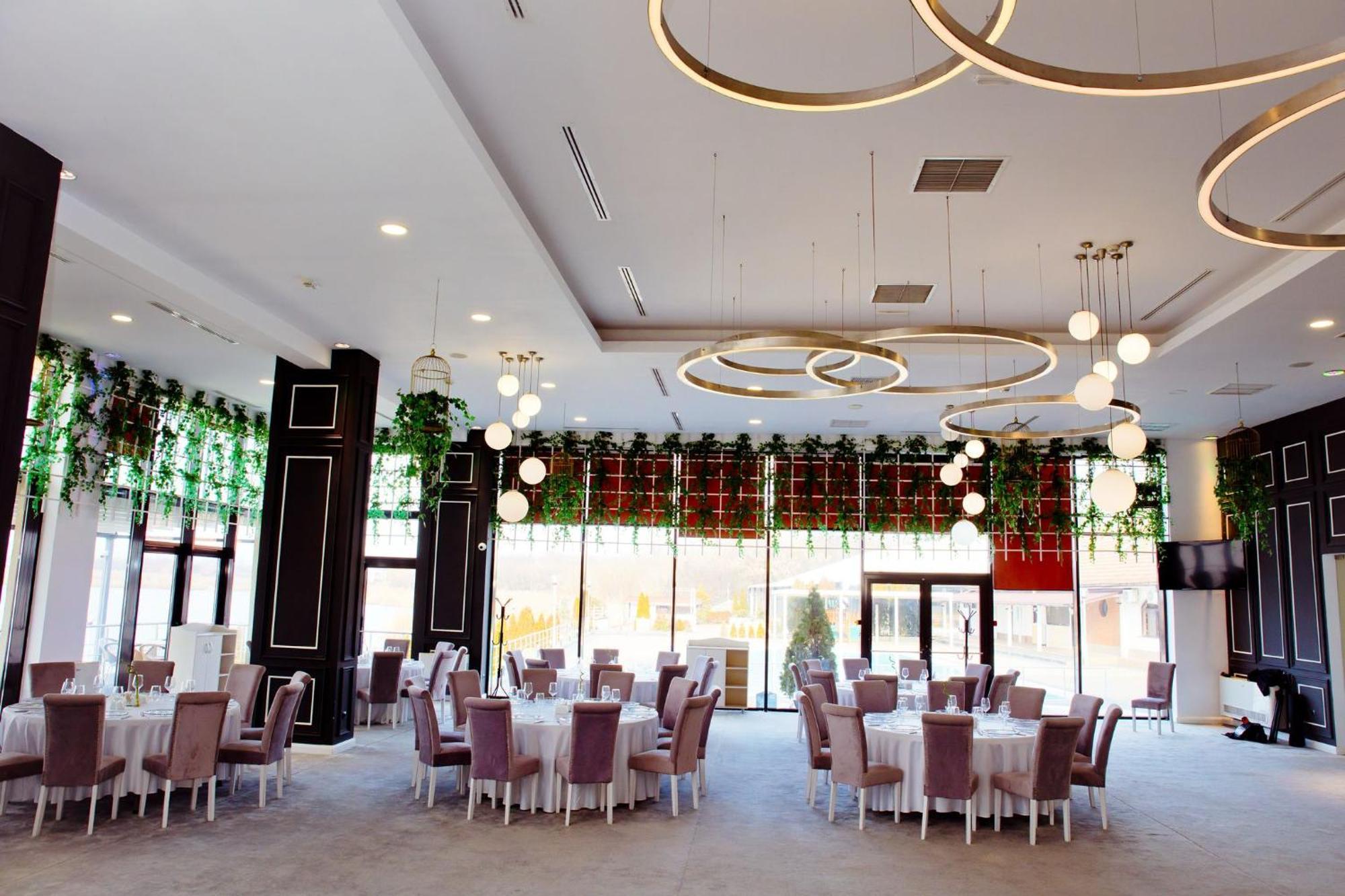Hotel Evergreen