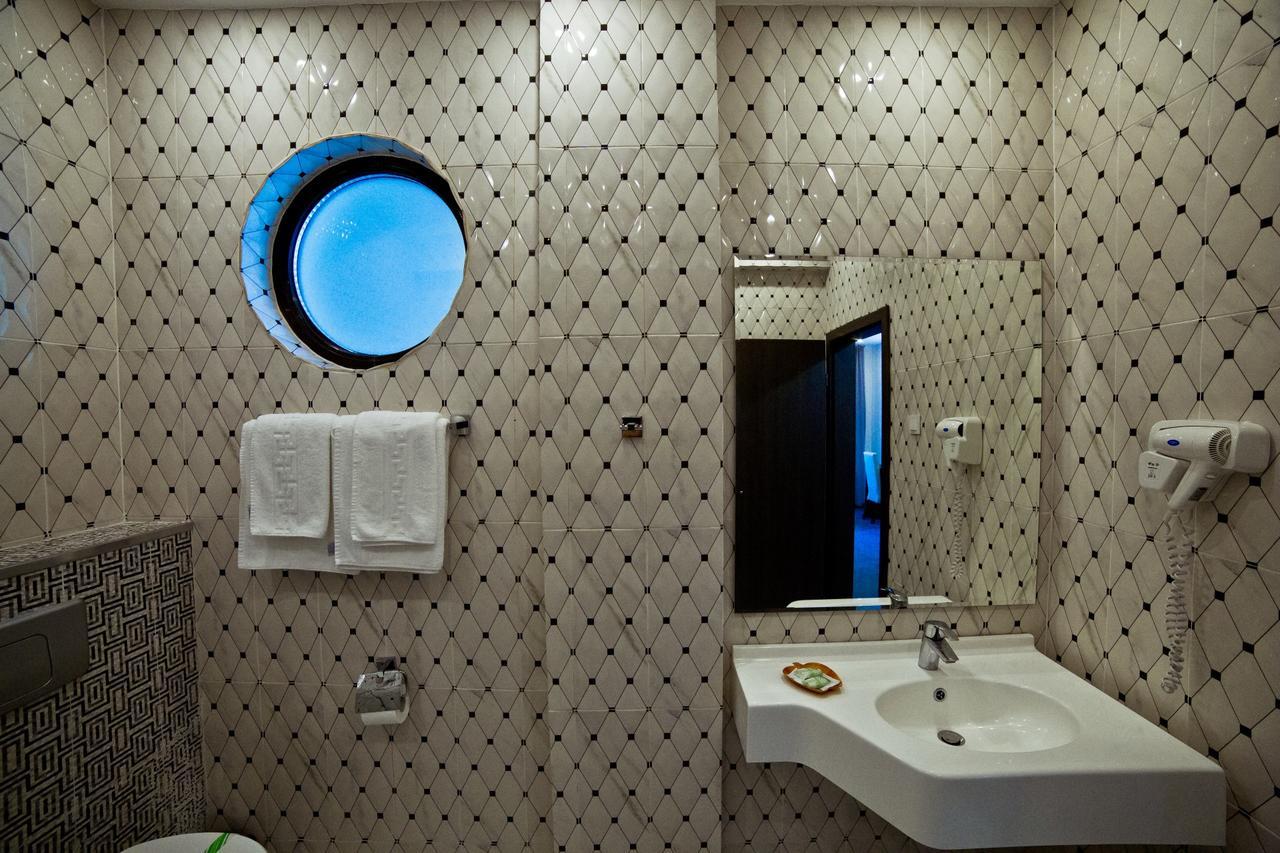 Evergreen Hotel