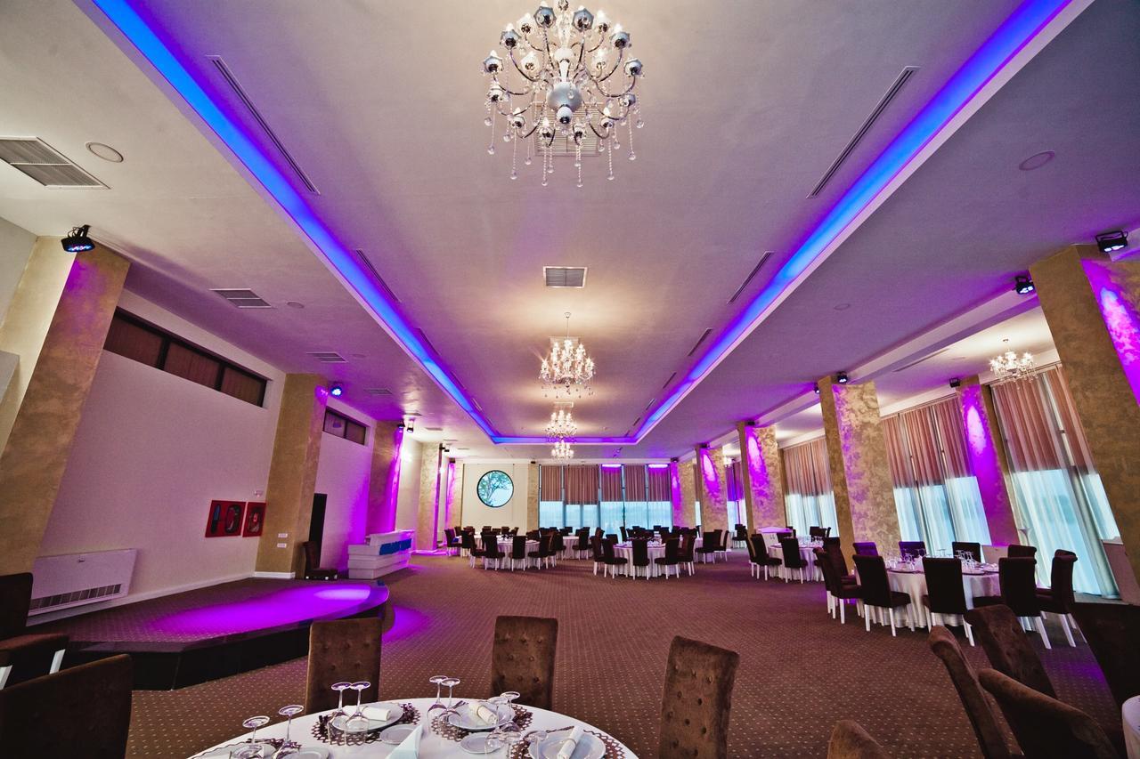 Evergreen Hotel